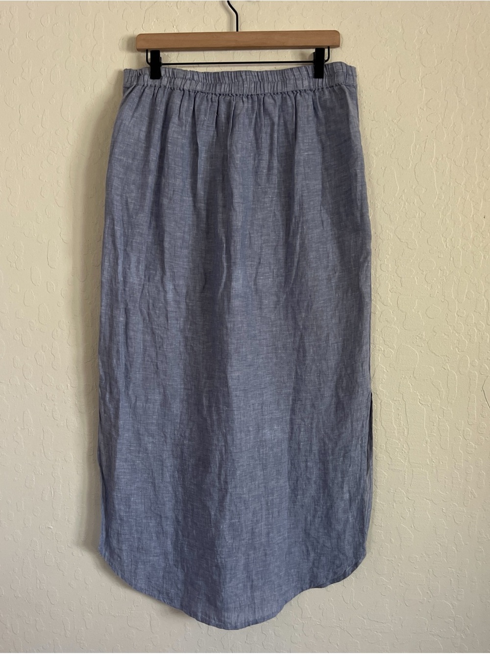 Tahari 100% Linen Pull front button Midi Skirt Large Blue - Picture 3 of 5